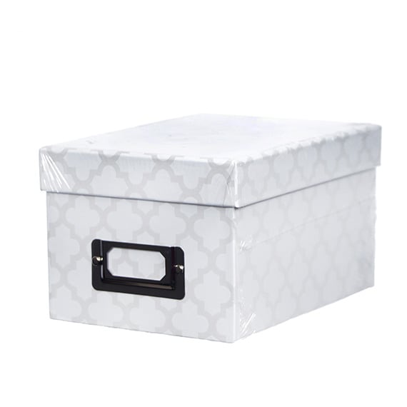 Mini Box White Quatrefoil, 4.5