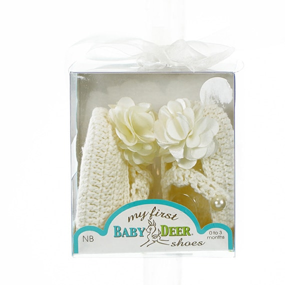 Baby Bootie Crochet T-Strap Ivory W/Flower & Pearls NB 0-3M