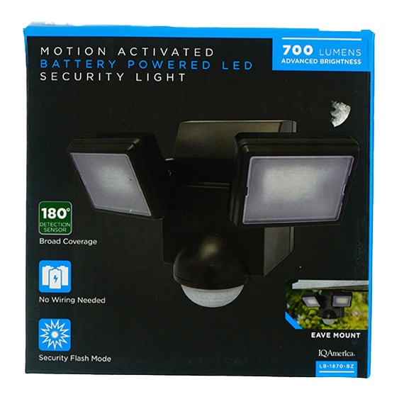 Motion Security Light 700 Lumens Battery Operated- Black